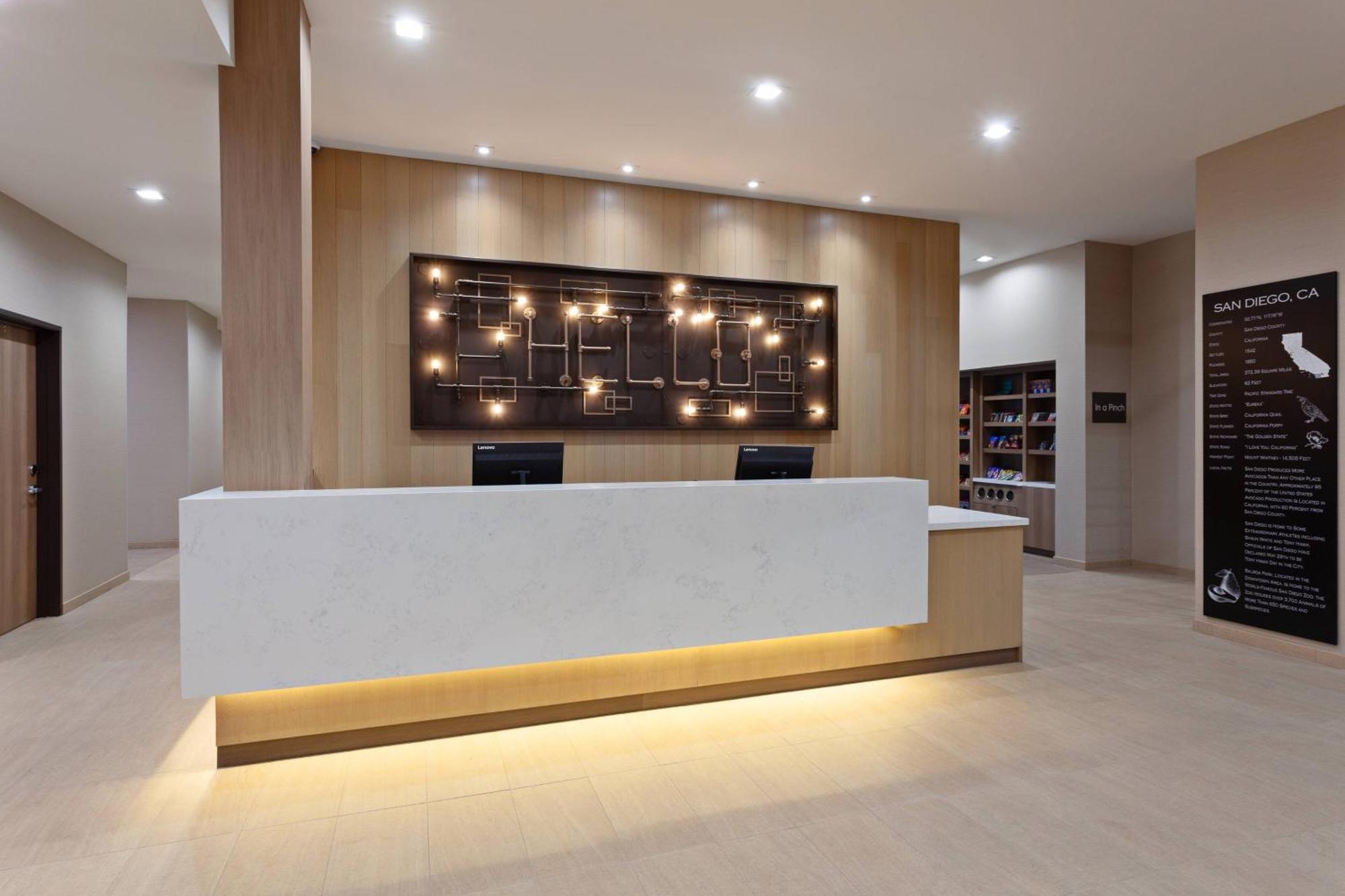 Towneplace Suites By Marriott San Diego Central Buitenkant foto